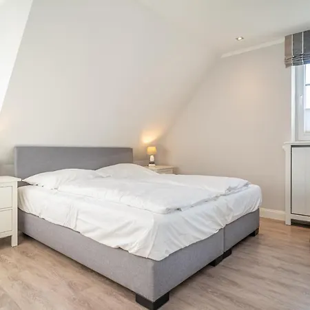 Duenenglueck - Nicolinenhof Wenningstedt-Braderup (Sylt)